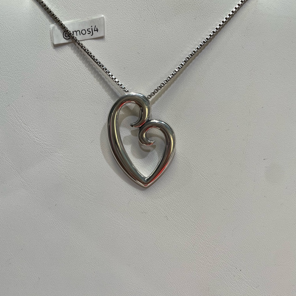James Avery Mothers Love Pendant 90$